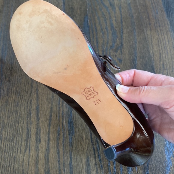 BP chocolate brown patent Mary Janes. Sz 7 - Picture 4 of 4